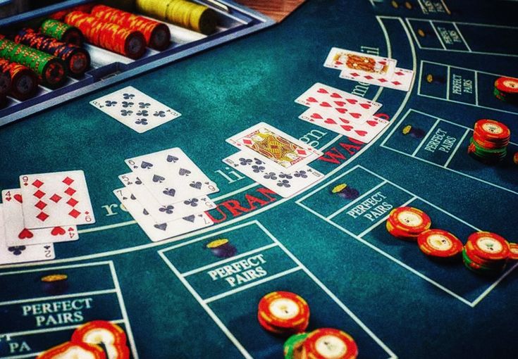 Lucky Spin Slot آن لائن کیسینو میں اصل گیمز